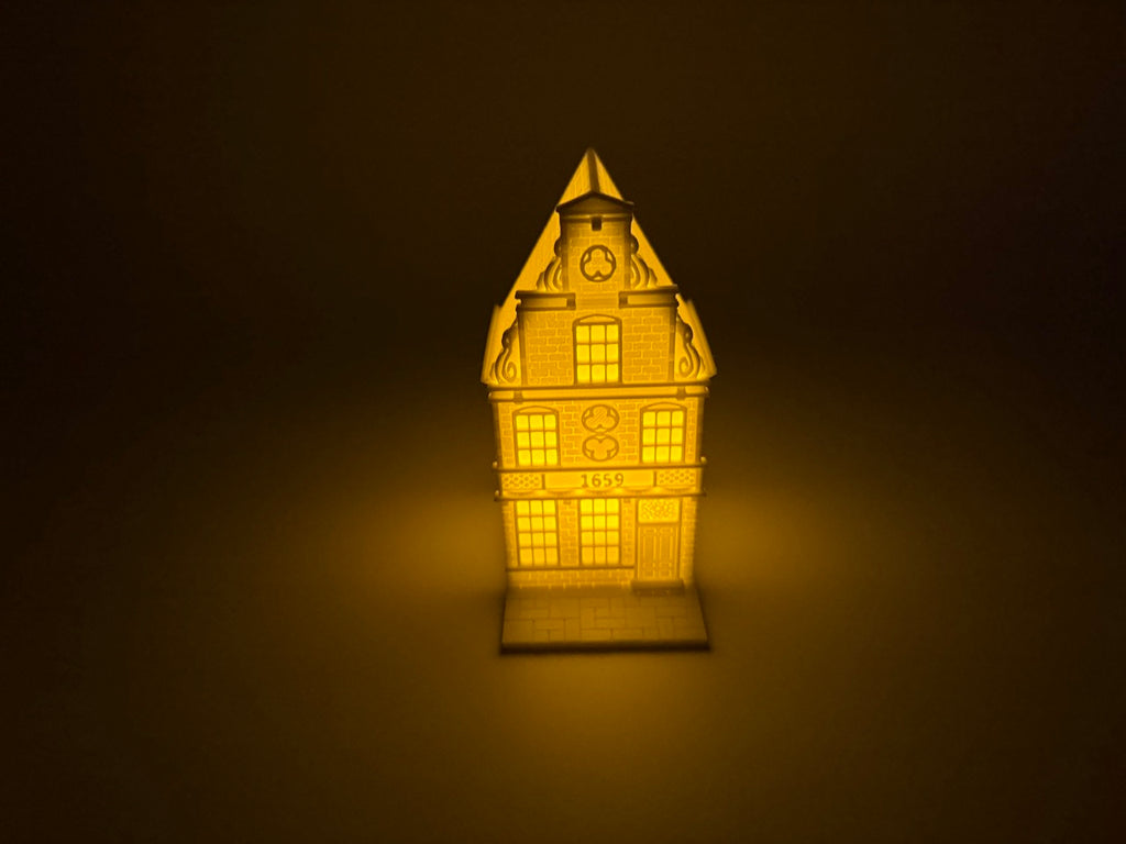 Canal House Lanterns – Atmospheric Dutch Miniatures - Premium Quality